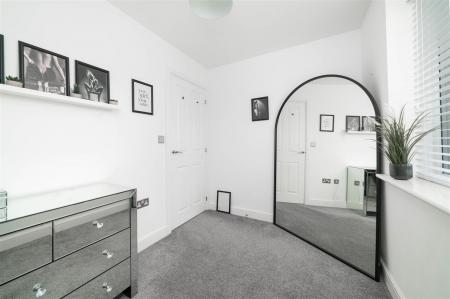 Bedroom4-2.jpg
