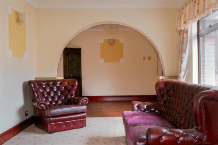 Living Room - Diner-3.jpg