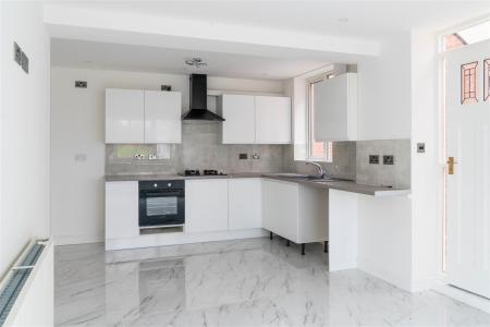 Kitchen - Diner-3.jpg