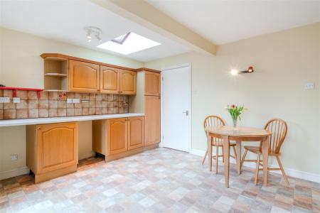 Kitchen - Diner-3.jpg