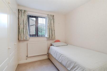 Bedroom 1.jpg
