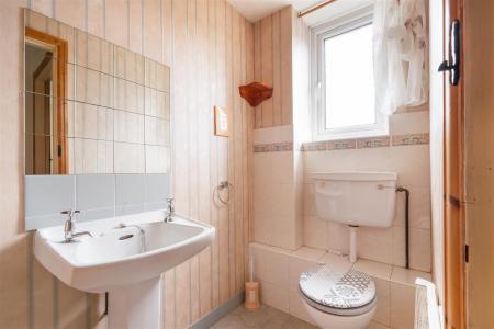 Toilet.jpg
