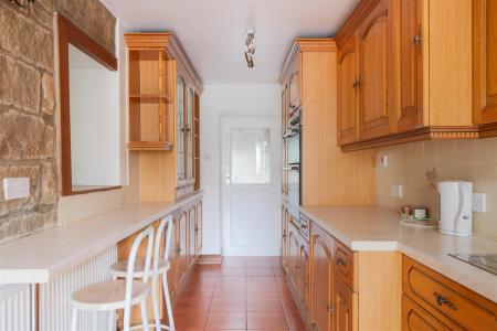 Kitchen-2.jpg