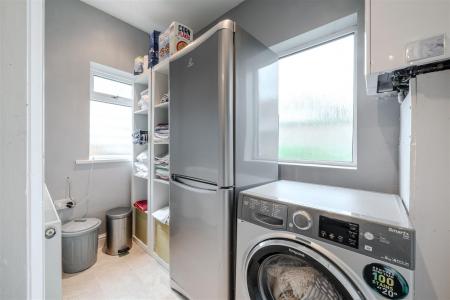 Utility - Shower Room.jpg