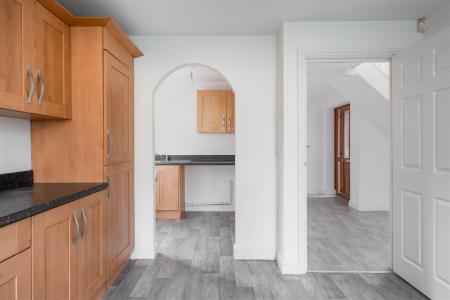 Kitchen-3.jpg
