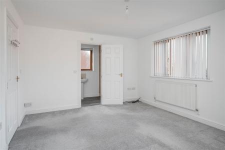 Bedroom3-2.jpg