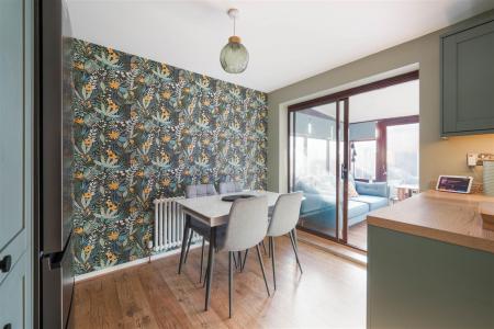 Kitchen- Diner-2.jpg