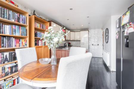 Kitchen - Diner-4.jpg