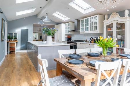 Open Plan Kitchen-6.jpg