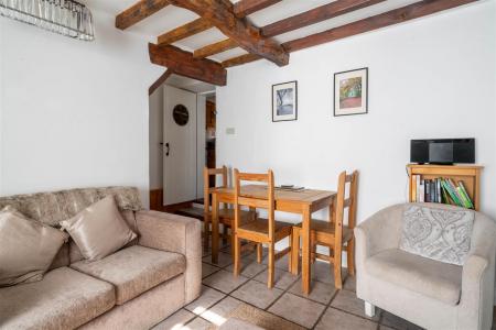 Living - Diner-6.jpg