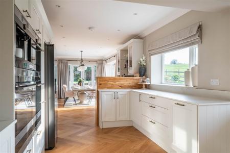 Open Plan Living -6.jpg