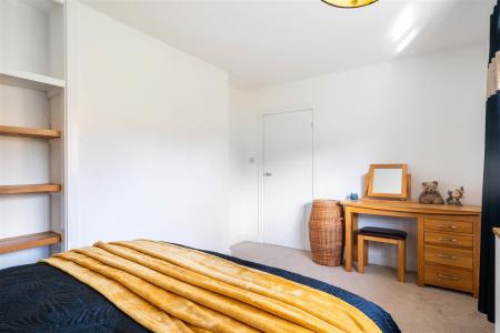 Bedroom 3-3.jpg