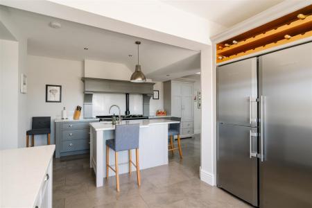 Kitchen - Diner-2.jpg