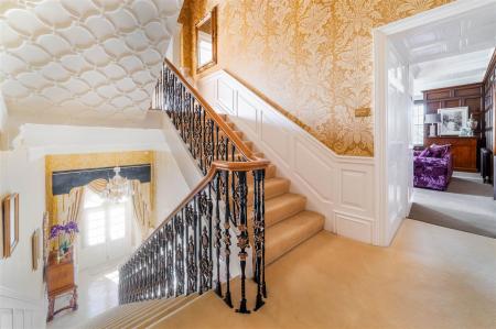 Middle Landing-3.jpg