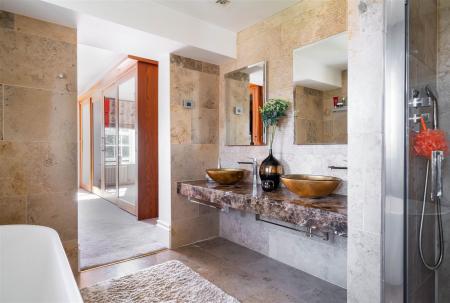 Dressing Room - Bathroom-4.jpg