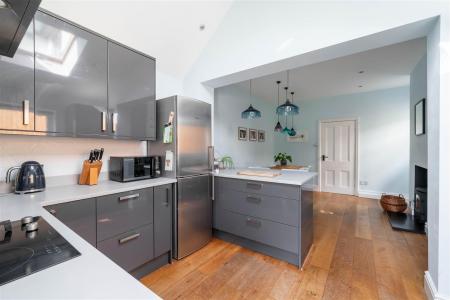 Kitchen - Diner-2.jpg