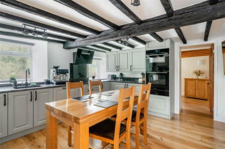 Kitchen-2.jpg