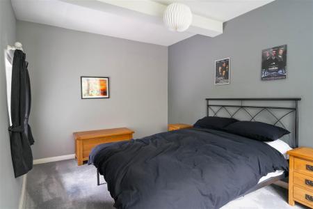 Bedroom3-2.jpg