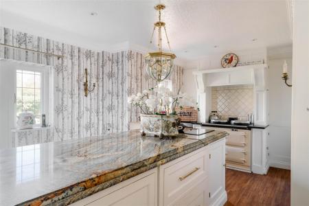 Kitchen-4.jpg