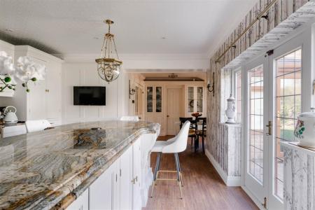 Kitchen-2.jpg