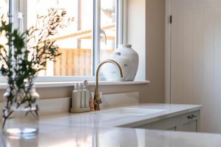 Kitchen-9.jpg