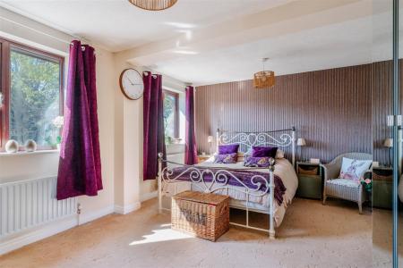 Bedroom5.jpg