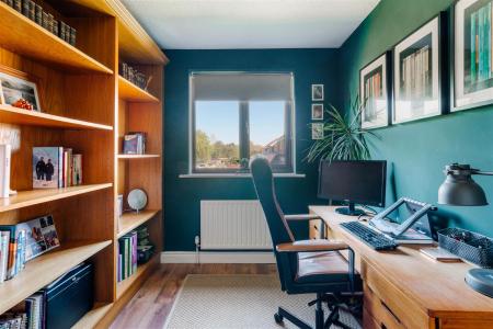Bedroom 2 - Office.jpg