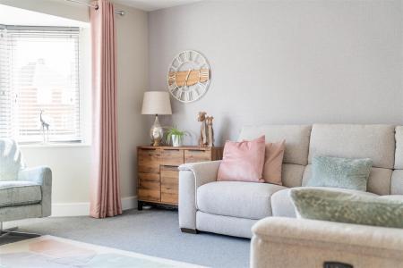 Living Room-3.jpg