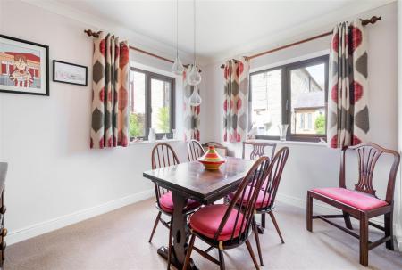 Dining Room.jpg