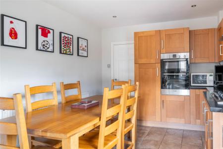 Kitchen-3.jpg