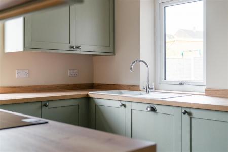 Kitchen-6.jpg