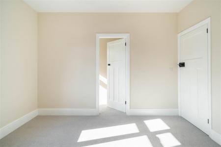 Bedroom3-4.jpg