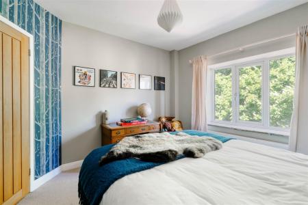 Bedroom3-2.jpg