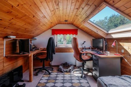 Office-2.jpg