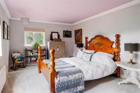 Bedroom1.jpg