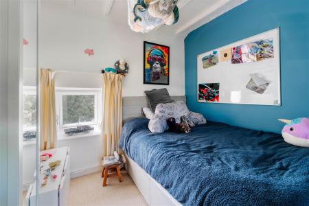 Bedroom2-3.jpg