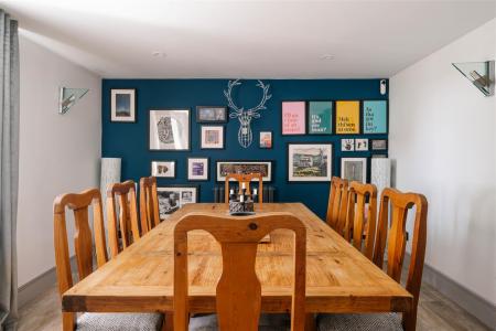 Dining Room.jpg