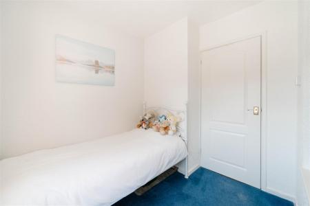 Bedroom1-2.jpg