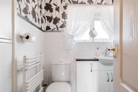 Bathroom-2.jpg