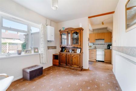 Dining Room-2.jpg