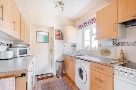 Kitchen-2.jpg