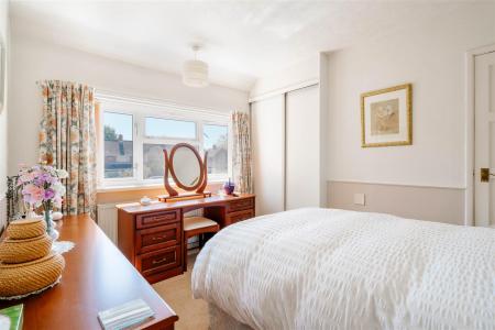 Bedroom2.jpg
