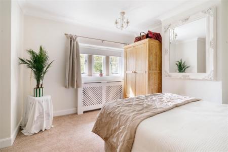 Bedroom4.jpg