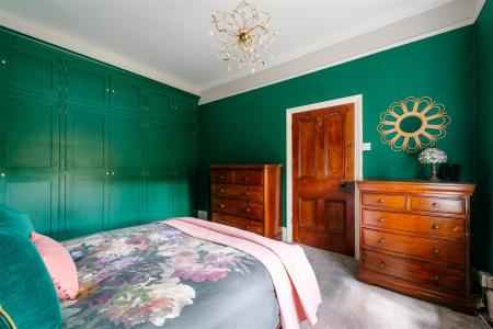 Bedroom5-2.jpg