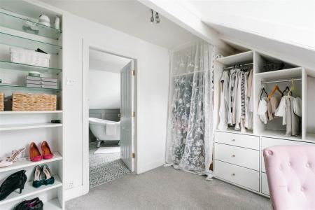 Dressing room.jpg