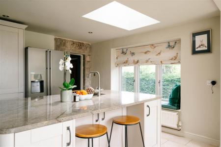 Kitchen-6.jpg