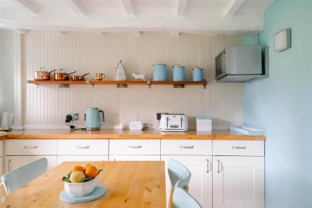 Kitchen-2.jpg