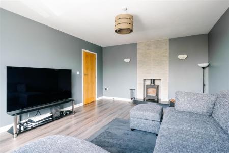Living Room-3.jpg