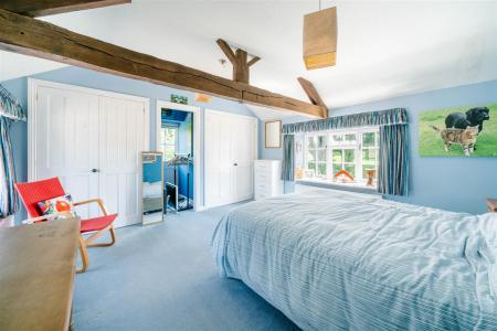 Bedroom4.jpg