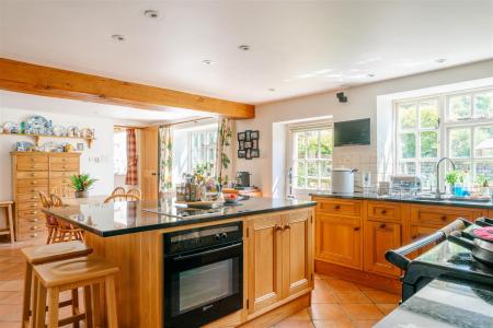 Kitchen - Diner-4.jpg